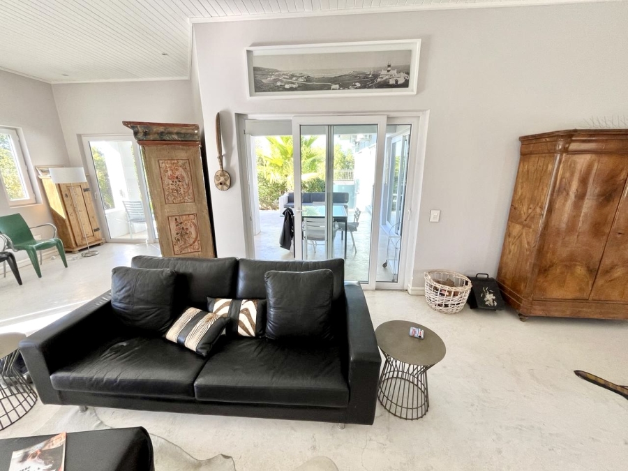 To Let 3 Bedroom Property for Rent in Riebeek Kasteel Western Cape